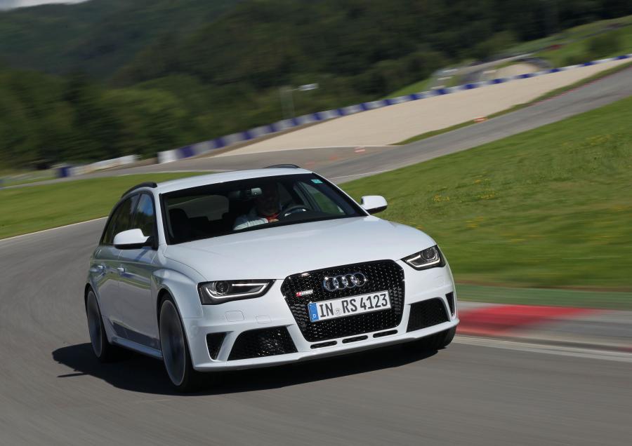  Audi RS4 Avant (B8, 8K) 2012 года  (WW) (фото 23 из 114)